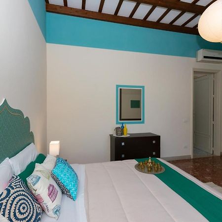 Il Mosaico Family Apartments マツァーラ・デル・ヴァッロ エクステリア 写真