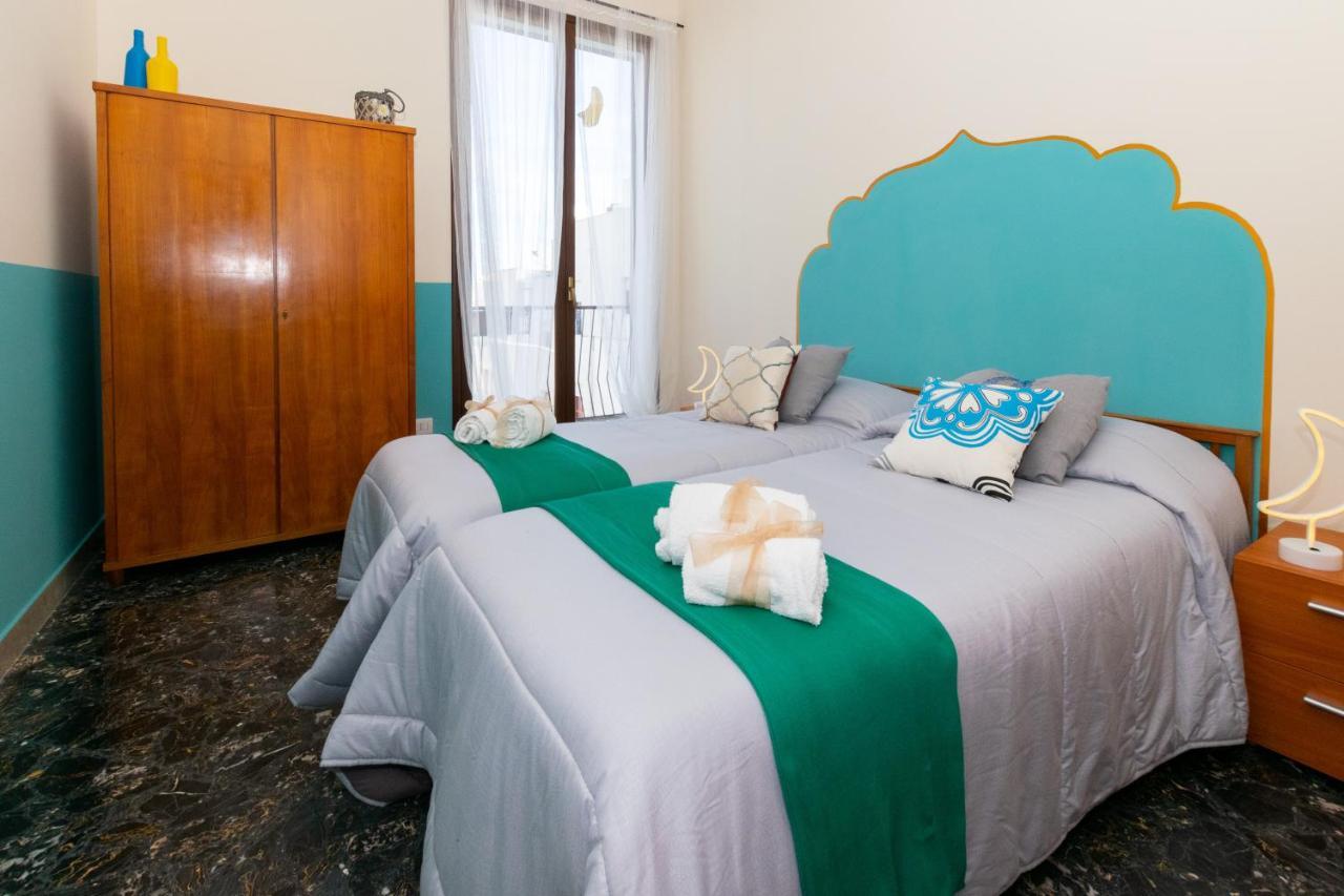 Il Mosaico Family Apartments マツァーラ・デル・ヴァッロ エクステリア 写真