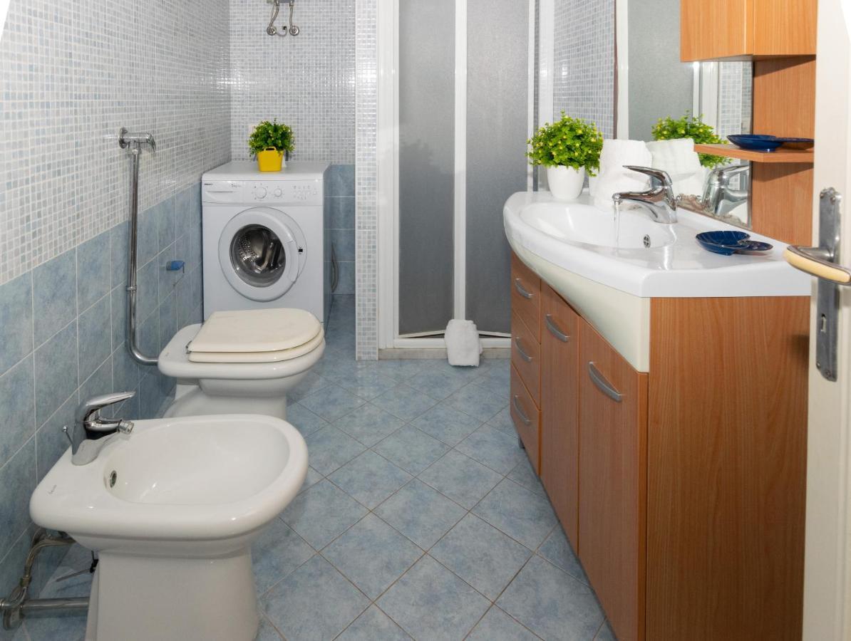 Il Mosaico Family Apartments マツァーラ・デル・ヴァッロ エクステリア 写真