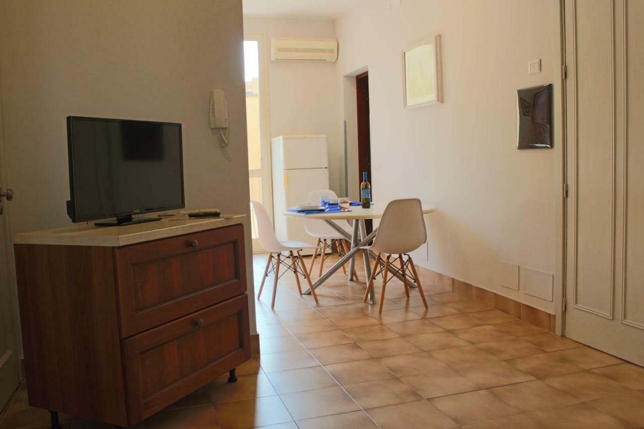 Il Mosaico Family Apartments マツァーラ・デル・ヴァッロ エクステリア 写真